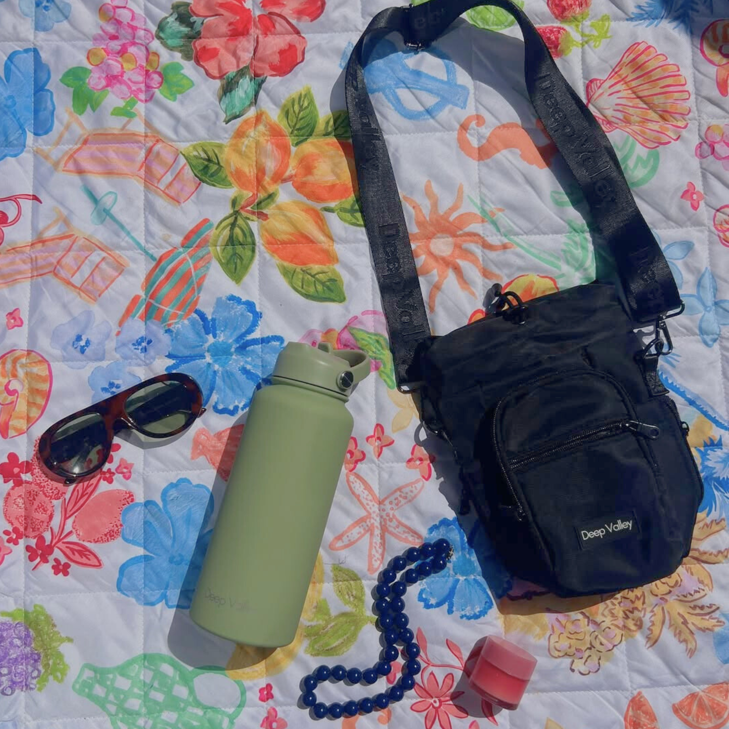 Bundle: Pea Green 1L Insulated Bottle + DayTrip Mini Bag