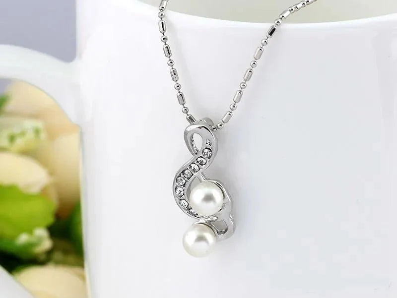 Danbi Pearl Jewelry Set for Women