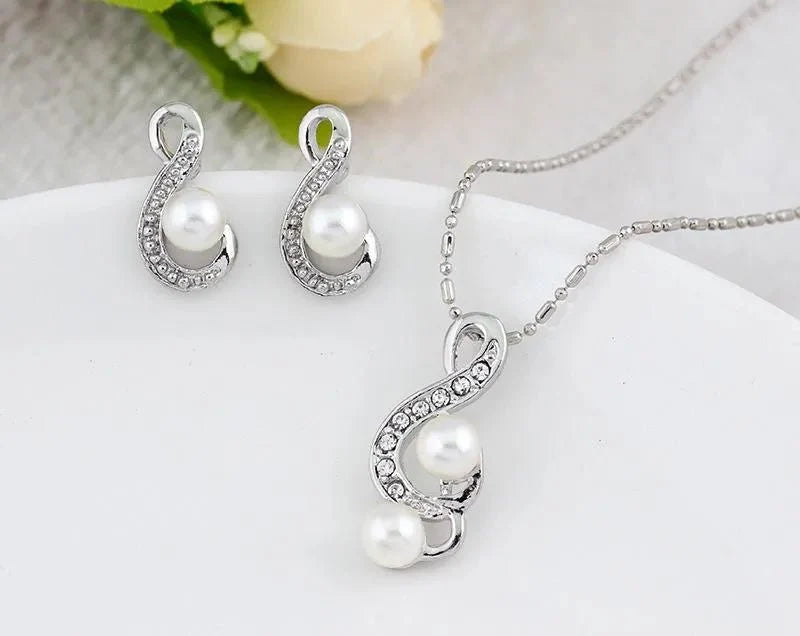 Danbi Pearl Jewelry Set for Women